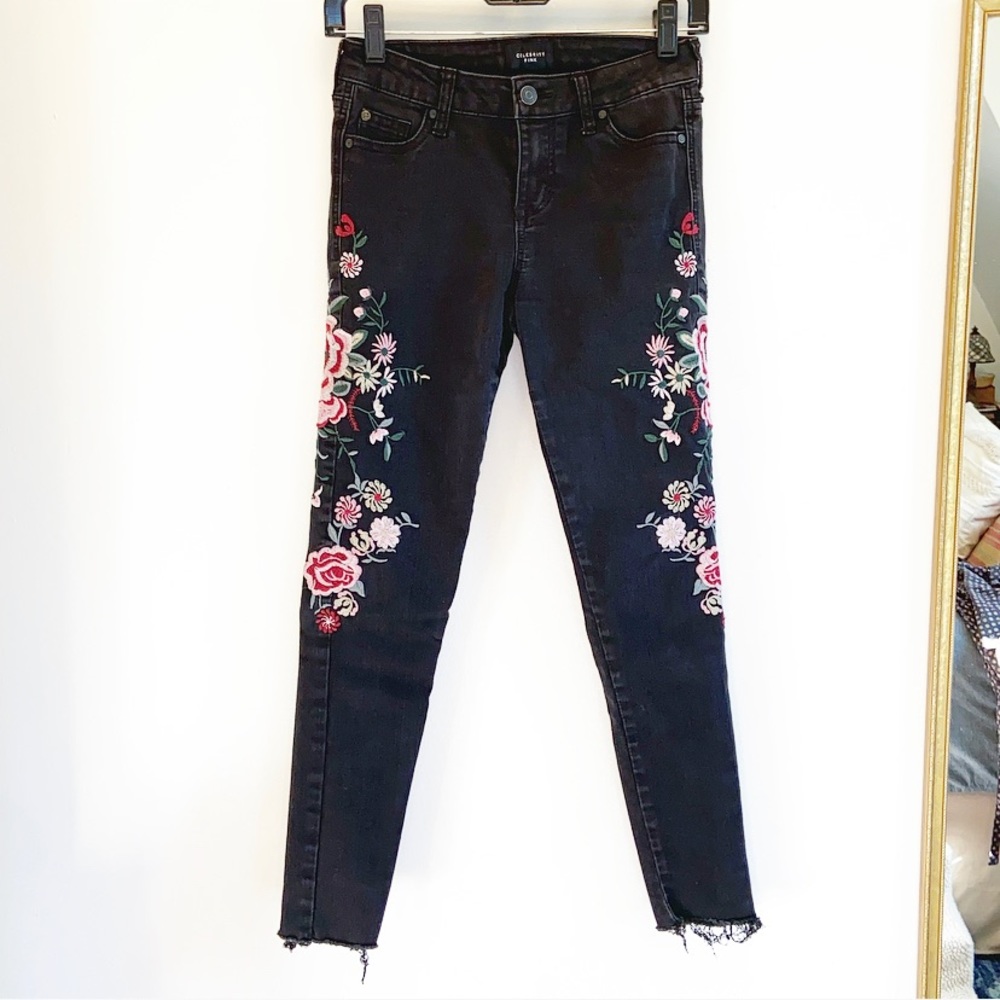 Celebrity Pink black embroidered jeans